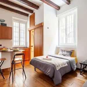  Apartamento Bomboniera Nel Cuore Di Navigli Italia